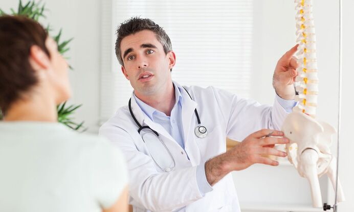 If you have symptoms of osteochondrosis, you should consult a doctor to prescribe a hardware examination of the spine